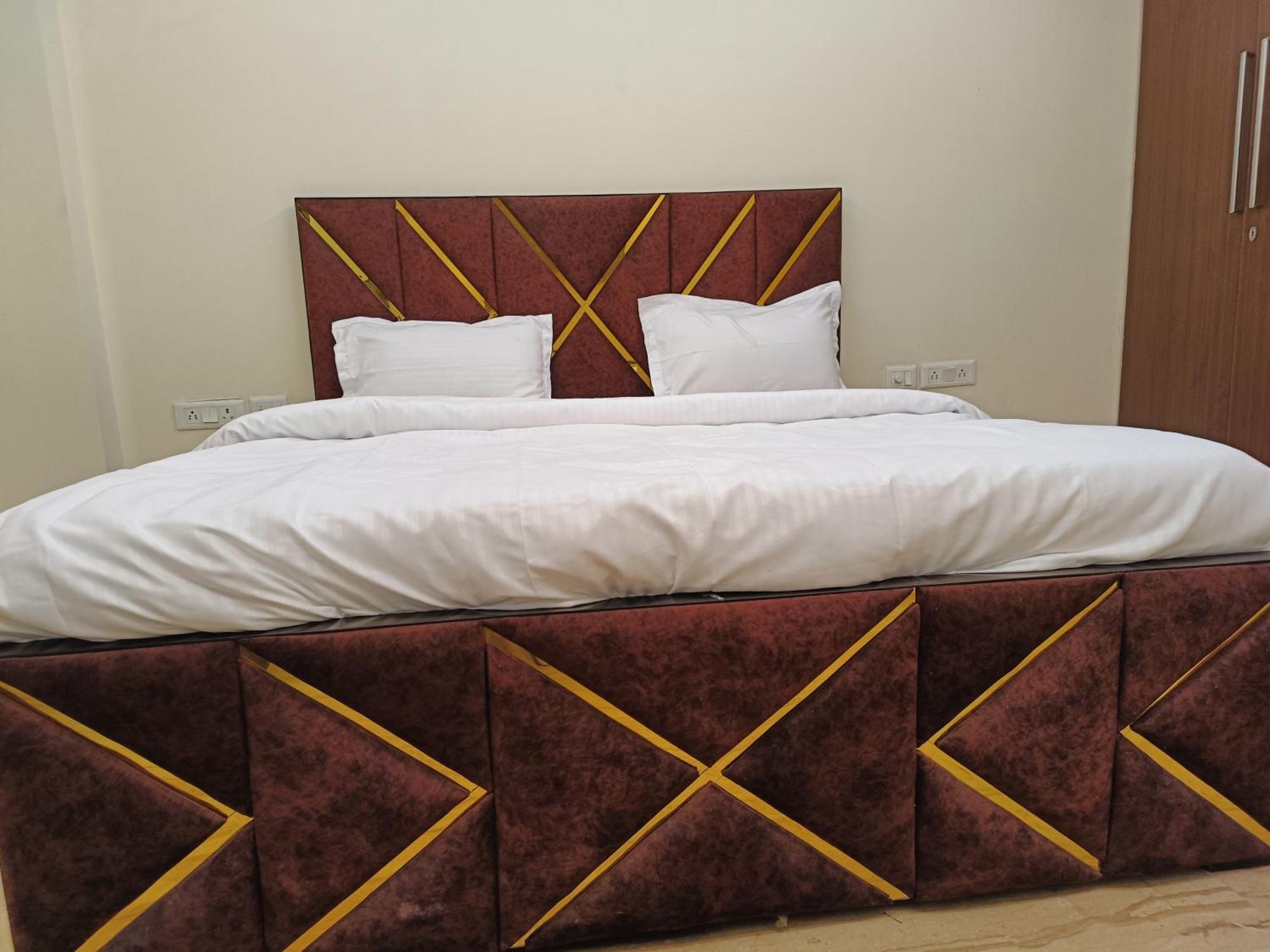 Greenleaf Apartment And Suites, Greater Kailash 1 Nuova Delhi Esterno foto
